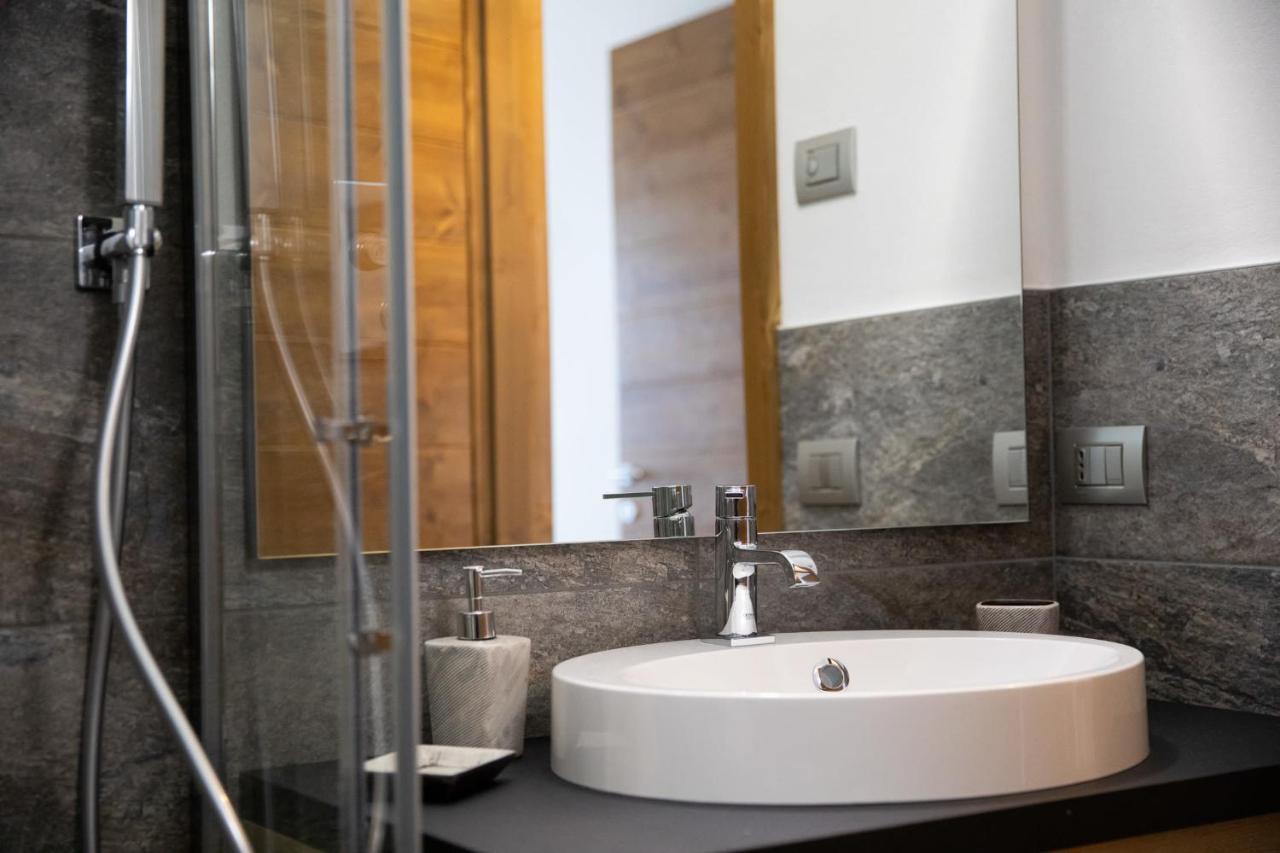 Casa Noemi Appartement Livigno Buitenkant foto