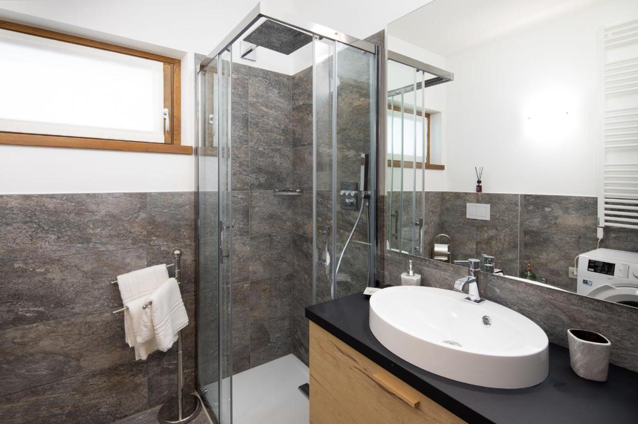 Casa Noemi Appartement Livigno Buitenkant foto