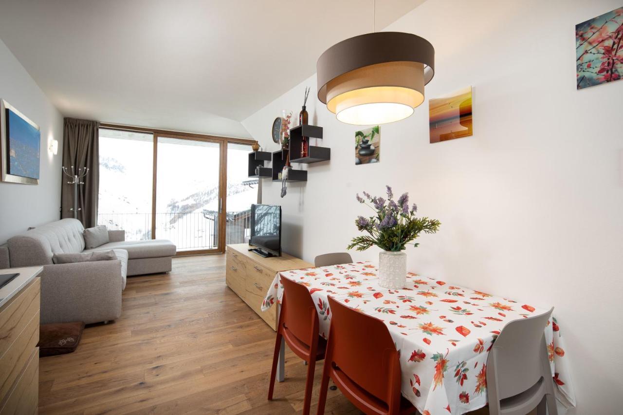 Casa Noemi Appartement Livigno Buitenkant foto